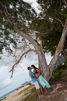 Bellows Beach Couples Photography