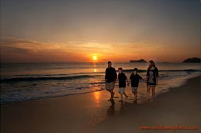 Sunrise family photo session photo Waimanalo Beach