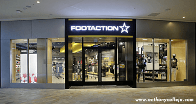 Event Photography FootAction at the Waikiki International Market Place