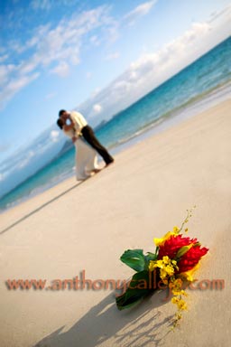 Honolulu Sunrise Beach Wedding at Lanika Beach Kailua Oahu Hawaii