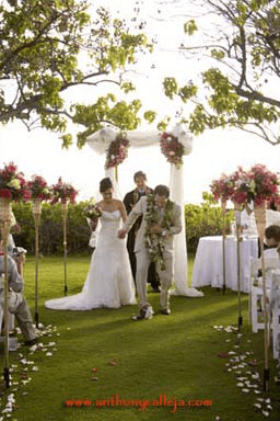 Aulani Wedding Ceremony at KoOlina Resort Oahu Hawaii