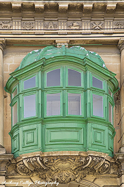 The Gallarija (pl: gallariji) is a typical element of vernacular Maltese architecture, consisting of an ornate closed wooden balcony.